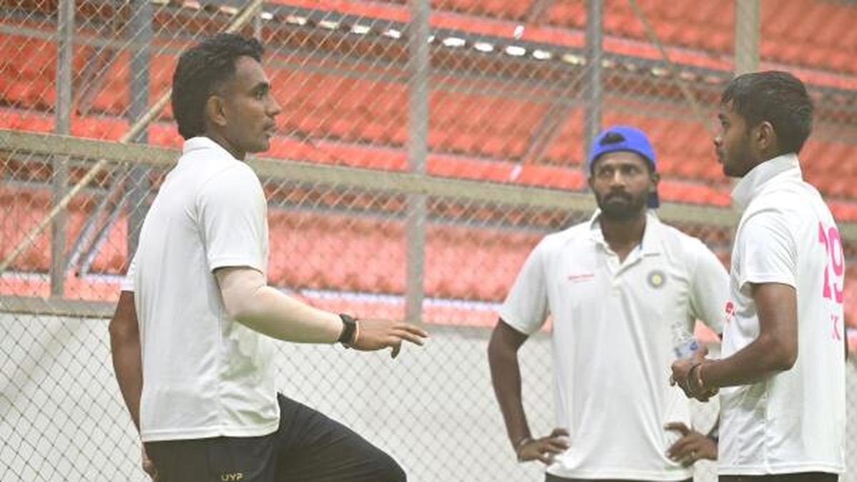 Ranji Trophy 2025-26: Spin comes to the fore as Pondicherry and Hyderabad lock horns